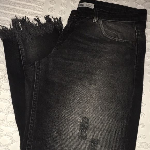 Zara Basic Premium Black Denim - Picture 3 of 5